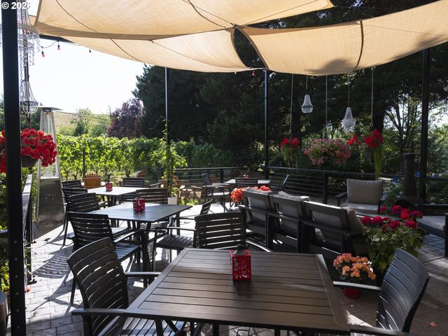 21360 Sw HILLSBORO Hwy, Newberg, OR 97132