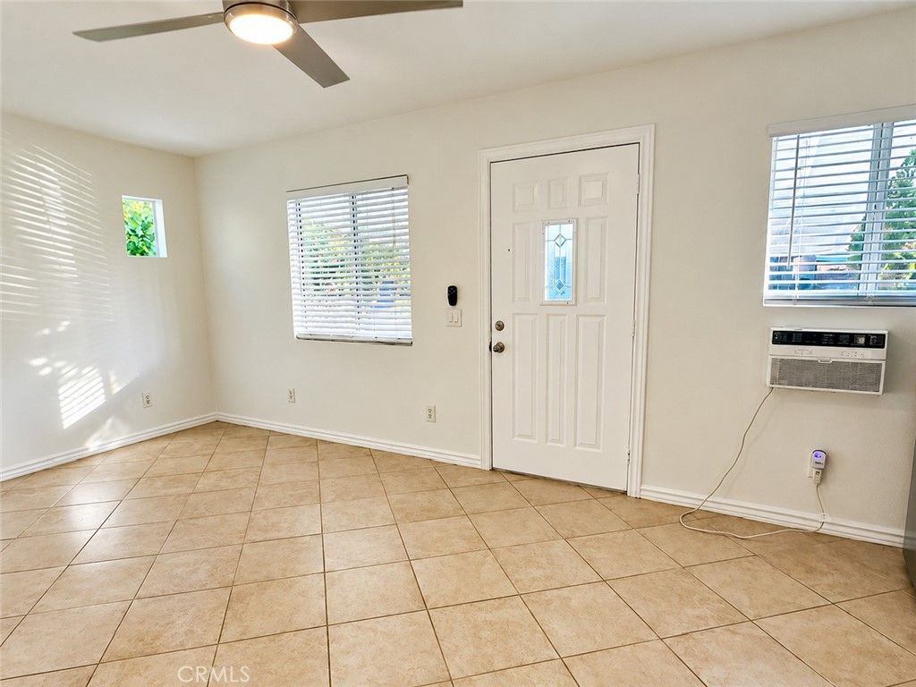329 S Hewes Street, Orange, CA 92869 — photo 4