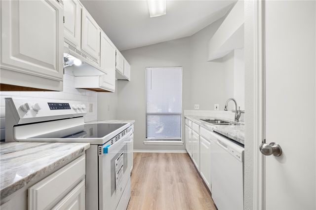 7145 Brookedge, Corpus Christi, TX 78414