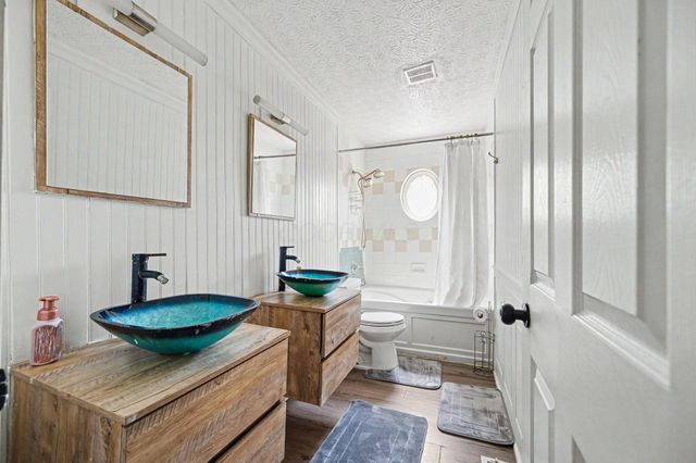 6223 Northbend Drive, Canal Winchester, OH 43110