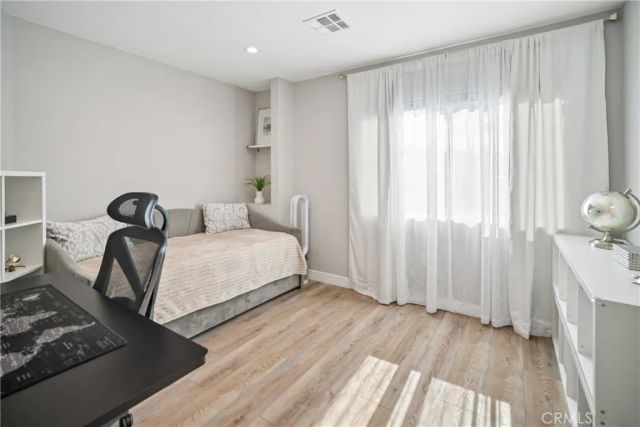 8434 Oakdale Avenue, Winnetka, CA 91306