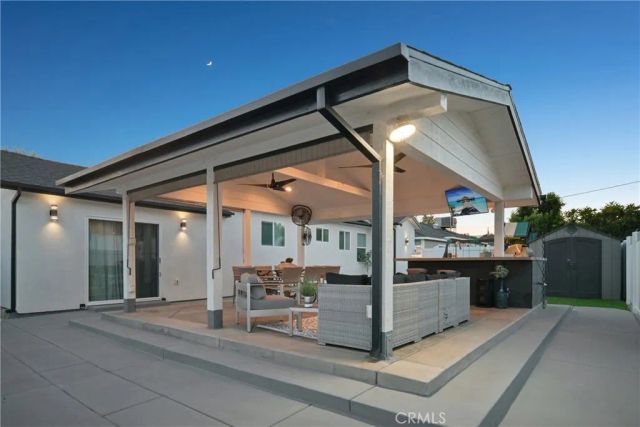 8434 Oakdale Avenue, Winnetka, CA 91306