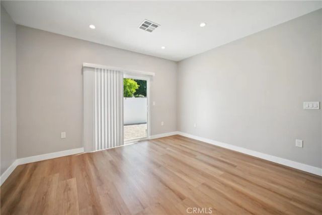 8434 Oakdale Avenue, Winnetka, CA 91306