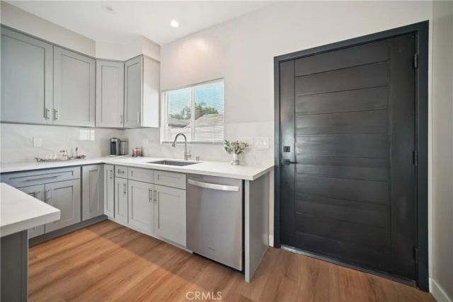 8434 Oakdale Avenue, Winnetka, CA 91306