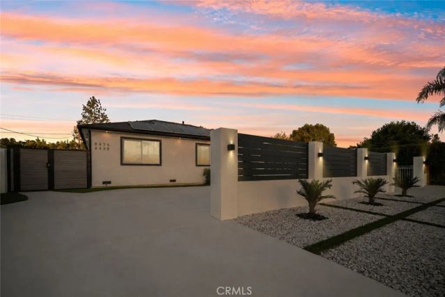 8434 Oakdale Avenue, Winnetka, CA 91306