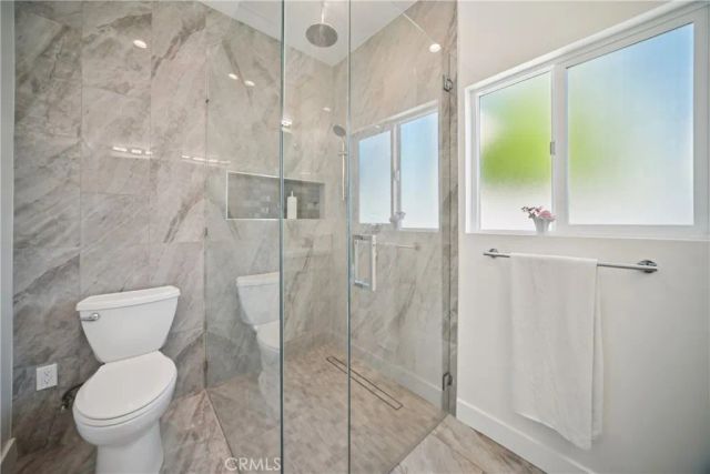 8434 Oakdale Avenue, Winnetka, CA 91306