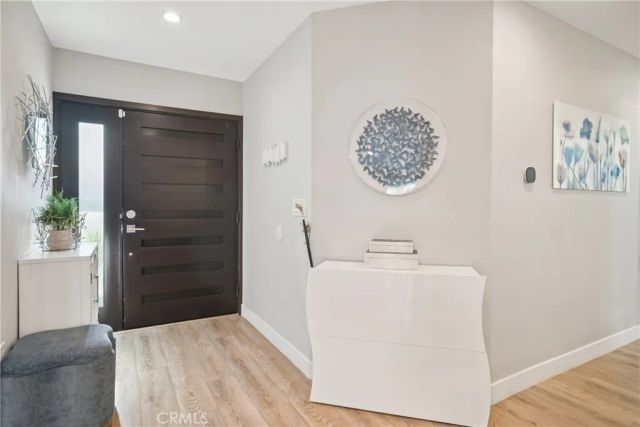 8434 Oakdale Avenue, Winnetka, CA 91306