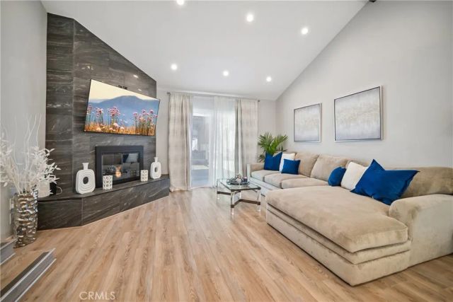 8434 Oakdale Avenue, Winnetka, CA 91306