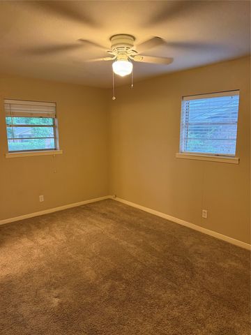 2545 Phelps Street, Stephenville, TX 76401