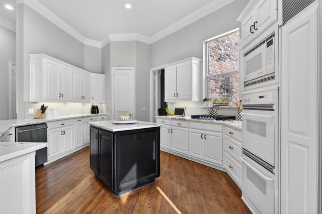 5929 Castlebar Lane, Plano, TX 75093