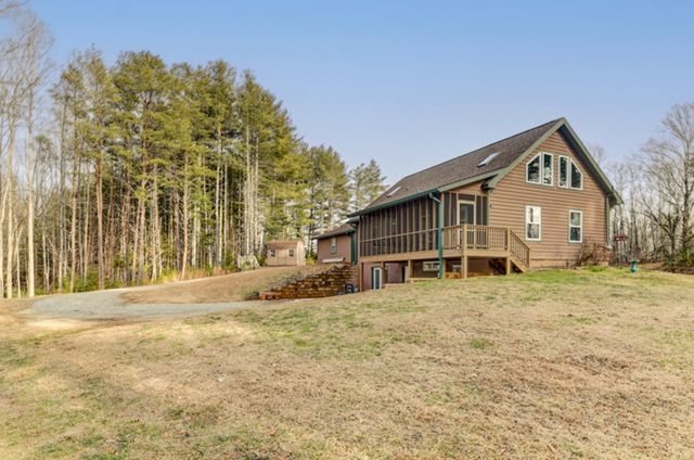 223 Cahas Mountain RD, Boones Mill, VA 24065