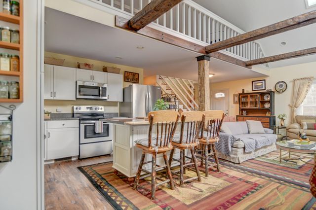 223 Cahas Mountain RD, Boones Mill, VA 24065