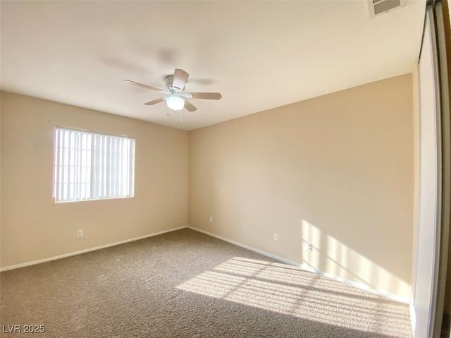 5266 Souvenir Lane, Las Vegas, NV 89118