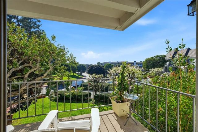 300 Cagney 206, Newport Beach, CA 92663