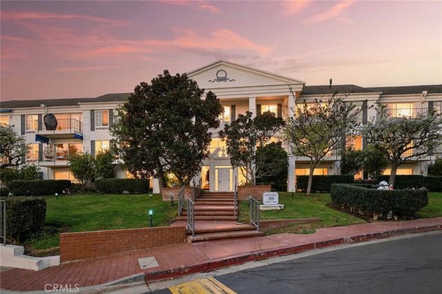 300 Cagney 206, Newport Beach, CA 92663