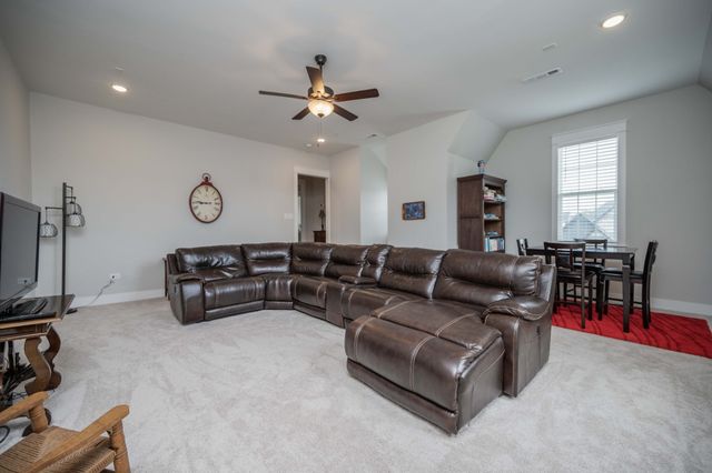 6909 Springwater St, Smyrna, TN 37167