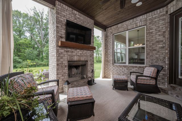 6909 Springwater St, Smyrna, TN 37167