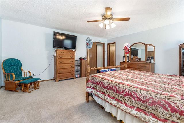14457 Autumn Drive, Choctaw, OK 73020