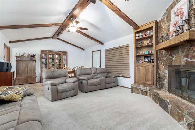 14457 Autumn Drive, Choctaw, OK 73020