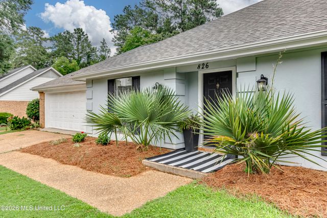 826 Riverchase Drive, Brandon, MS 39047