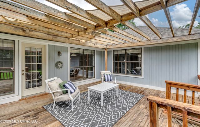 826 Riverchase Drive, Brandon, MS 39047