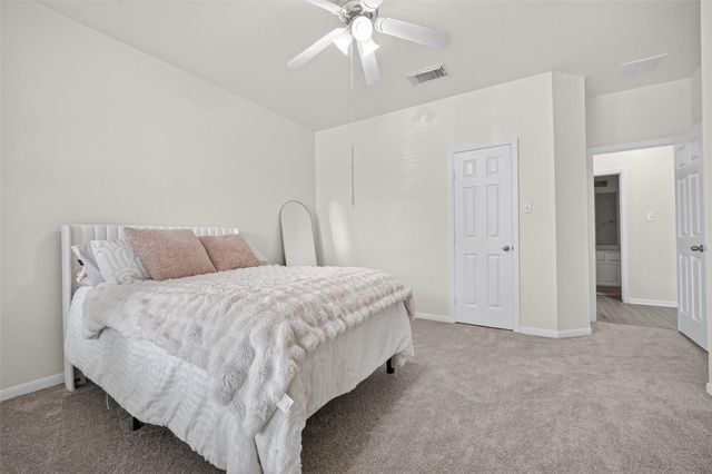 2707 Mystic Cove Lane, Pearland, TX 77584