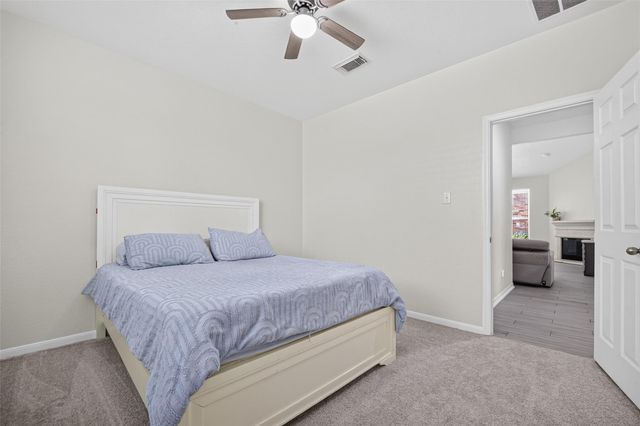 2707 Mystic Cove Lane, Pearland, TX 77584