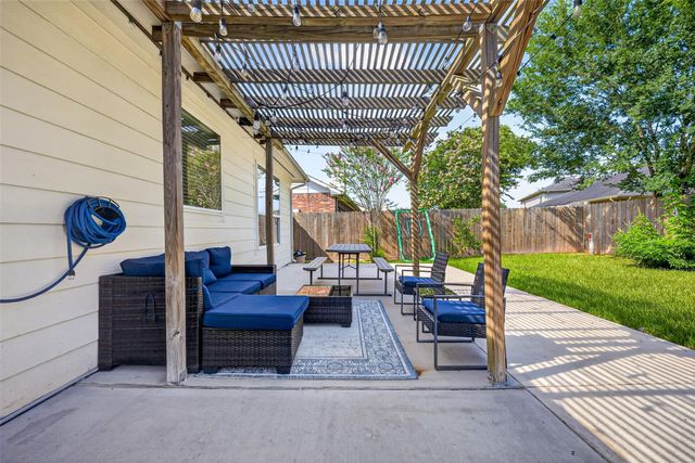 2707 Mystic Cove Lane, Pearland, TX 77584