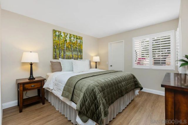 17939 Avenida Alozdra, San Diego, CA 92128