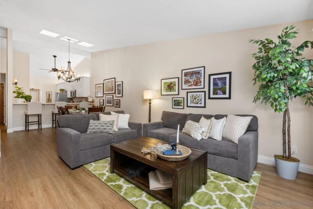 17939 Avenida Alozdra, San Diego, CA 92128