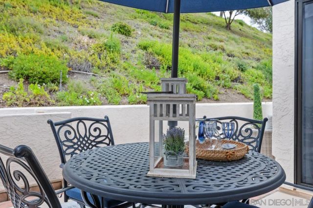 17939 Avenida Alozdra, San Diego, CA 92128