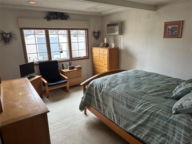 59 Pilgrim Lane, Westbury, NY 11590