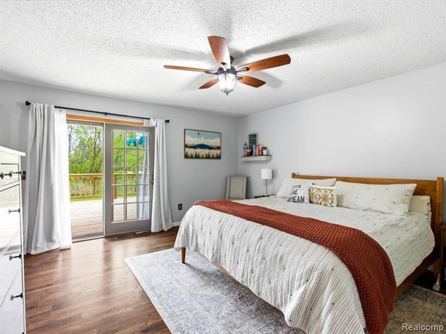 2837 Shorewood Boulevard, Fort Gratiot, MI 48059