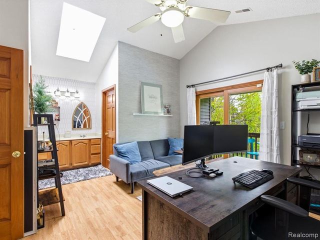 2837 Shorewood Boulevard, Fort Gratiot, MI 48059