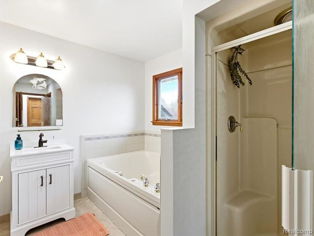 2837 Shorewood Boulevard, Fort Gratiot, MI 48059