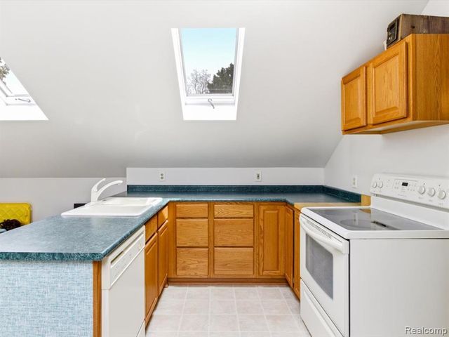 2837 Shorewood Boulevard, Fort Gratiot, MI 48059