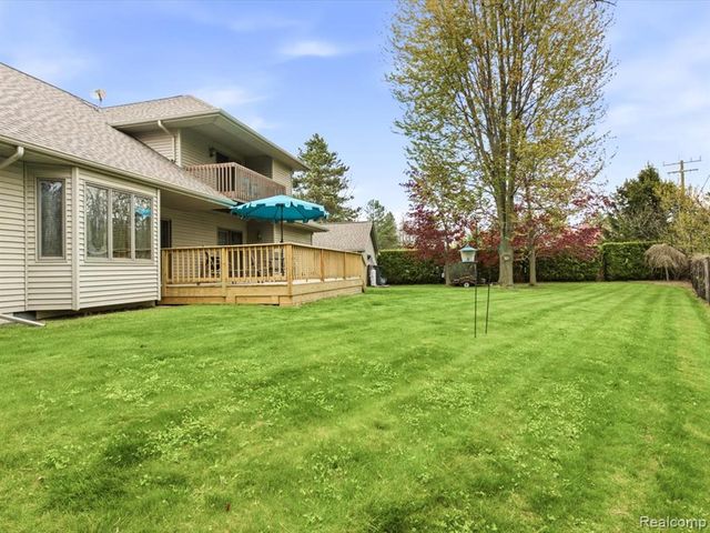 2837 Shorewood Boulevard, Fort Gratiot, MI 48059
