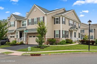 58 Begonia Lane, Monroe, NJ 08831