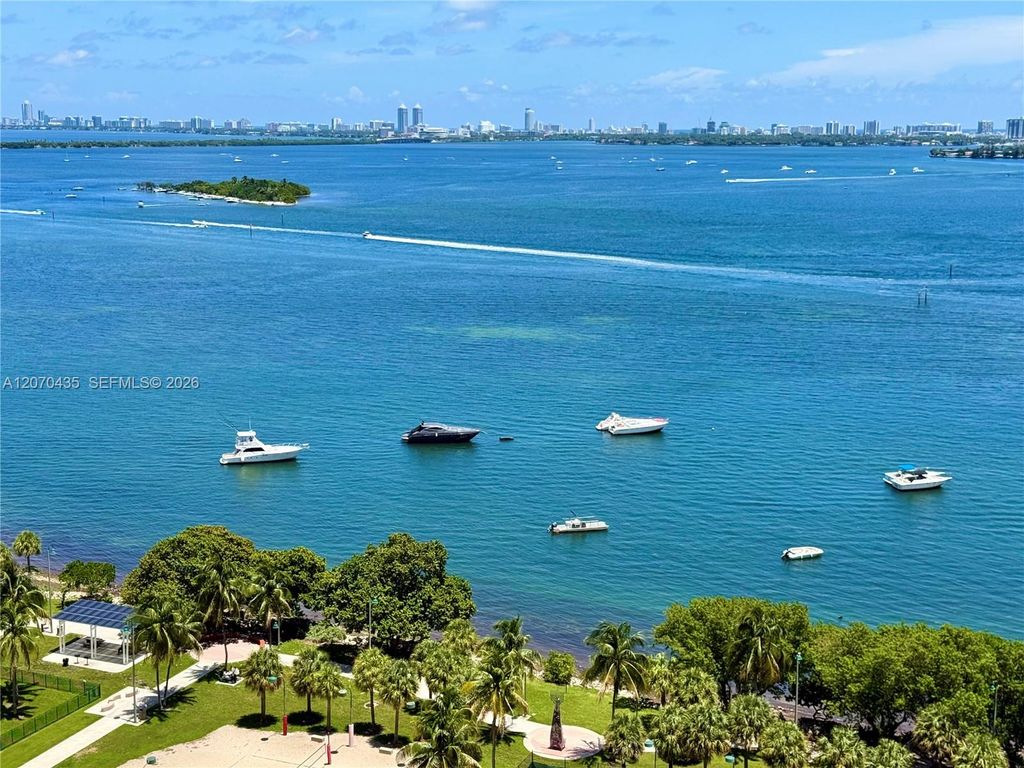 1750 N Bayshore Drive 2202, Miami, FL 33132