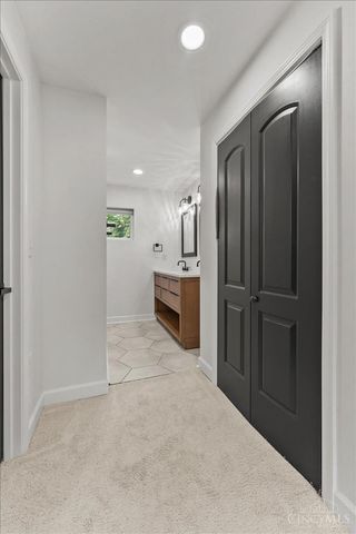 7249 Berwood Drive, Madeira, OH 45243