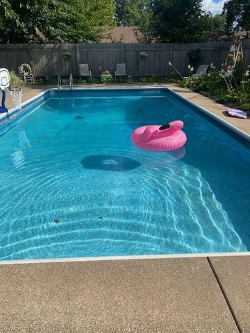 2966 Simpson Street, Roseville, MN 55113