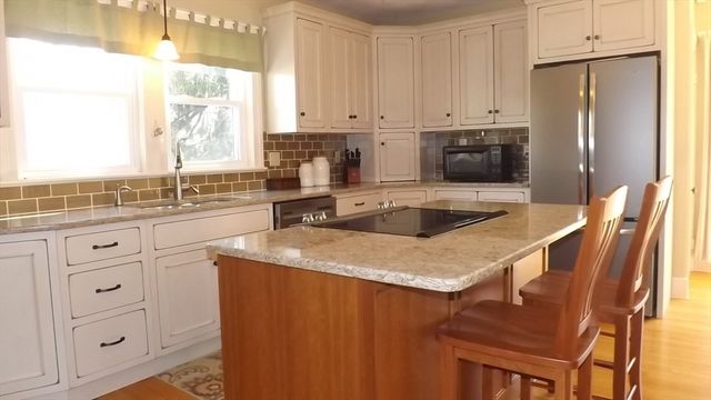 61 Nelson Place, Worcester, MA 01605