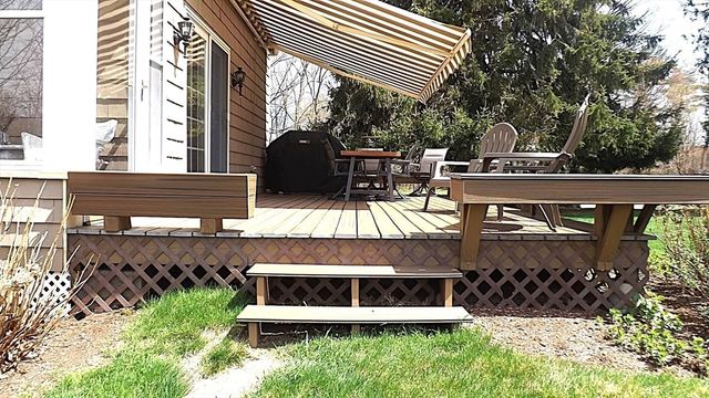 61 Nelson Place, Worcester, MA 01605