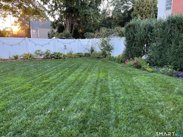 126 East Avenue, New Canaan, CT 06840