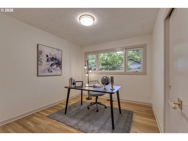 3550 SOUTHSHORE Blvd, Lake Oswego, OR 97034