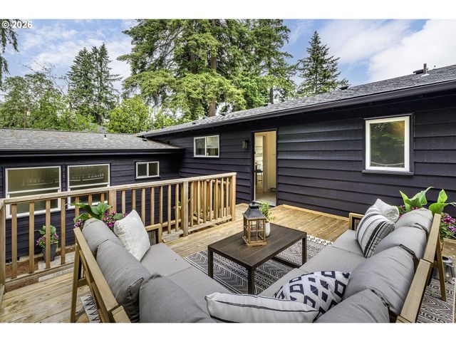 3550 SOUTHSHORE Blvd, Lake Oswego, OR 97034