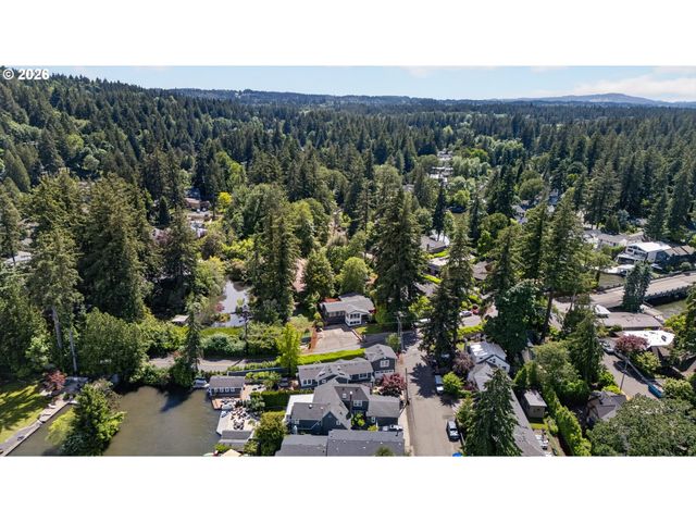 3550 SOUTHSHORE Blvd, Lake Oswego, OR 97034