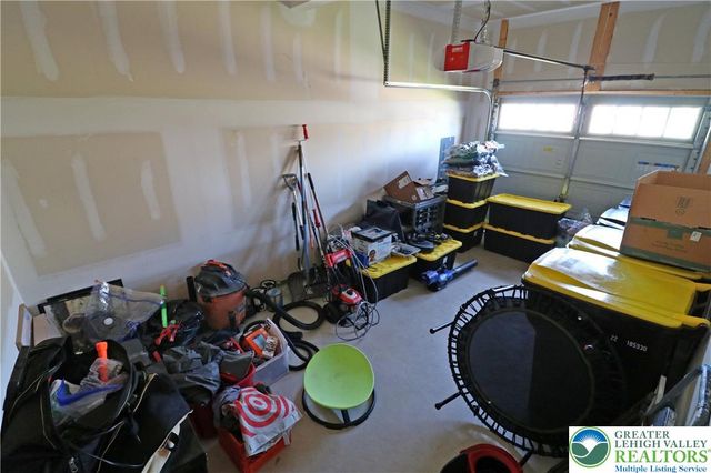 4502 Benjamin Court, Upper Milford Twp, PA 18049