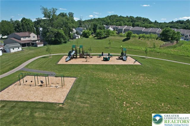 4502 Benjamin Court, Upper Milford Twp, PA 18049