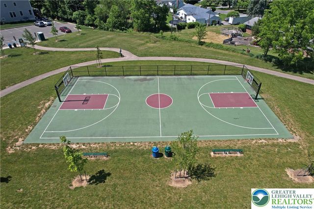 4502 Benjamin Court, Upper Milford Twp, PA 18049
